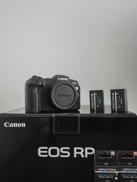 Canon EOS RP + 2 db patona akkumultor