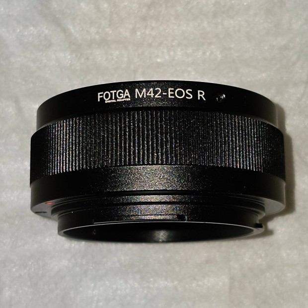 Canon EOS R - M42 Adapter
