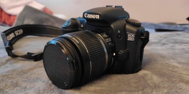 Canon EOS. 20 as fnykpez elad 