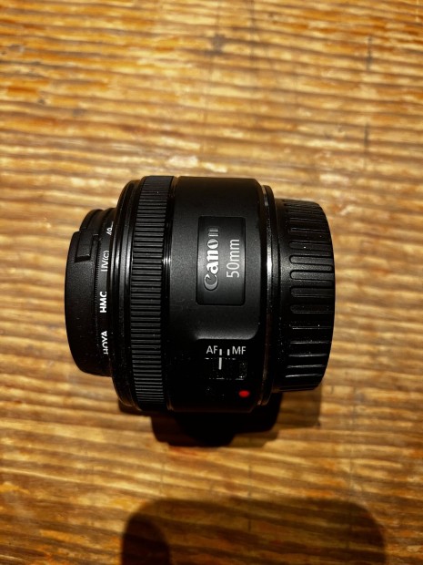 Canon Ef 50 mm f/1.8 stm objektv