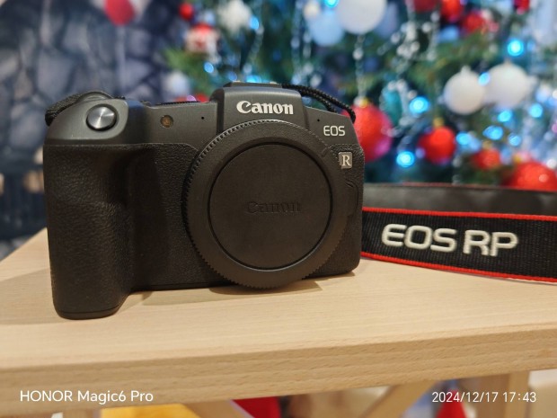 Canon Eos RP vz 