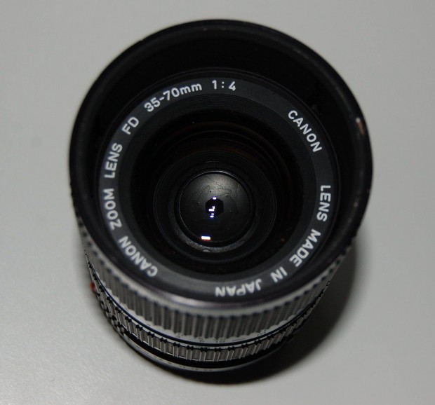 Canon FD 4 / 35-70 objektv