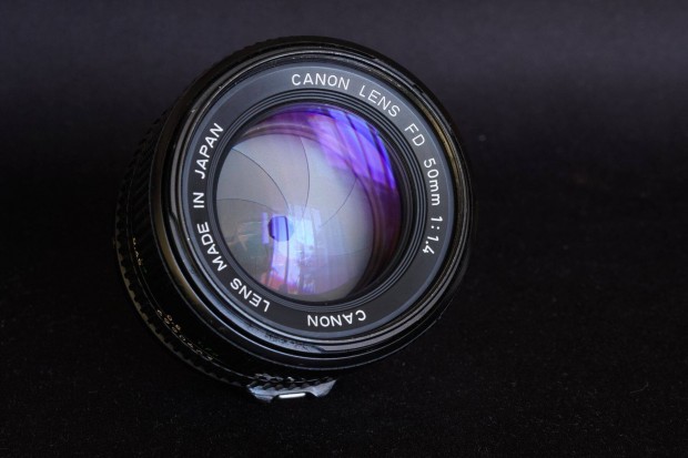 Canon FD 50mm f/1.4 - objektív