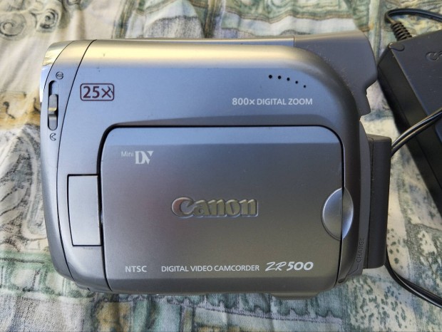 Canon Mini DV kamera elad