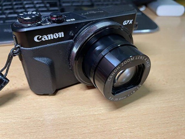 Canon Powershot G7X mark II + 32 GB Sandisk Extreme Pro