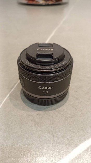 Canon RF 50mm f/1.8 STM