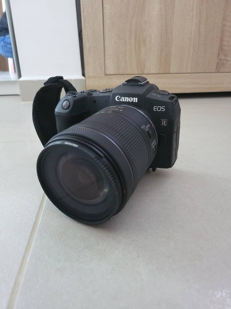 Canon RP vz + RF 24-105 objektiv