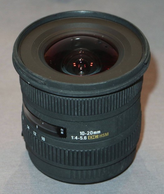 Canon Sigma 10-20 DC HSM ( 10-20mm )