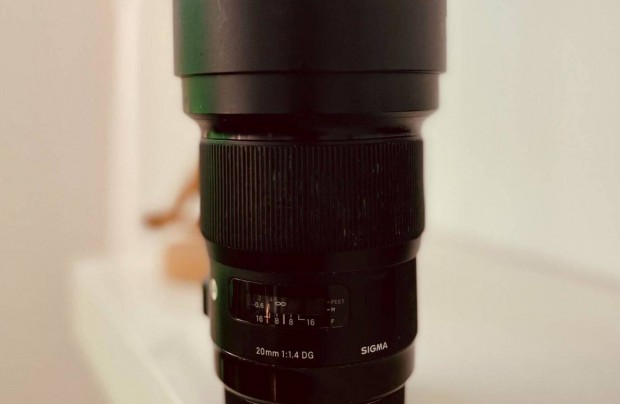 Canon Sigma 20 mm 1.4 ART DG dobozban ( 20mm 1.4 )