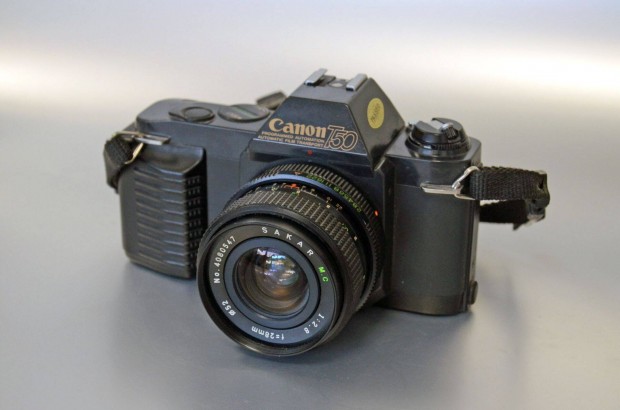 Canon T50 + Sakar 28mm f/2.8