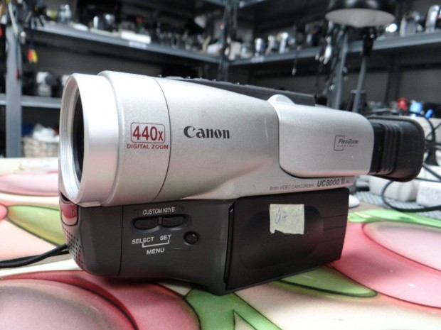 Canon UC8000 Video8 Videokamera új akksival!