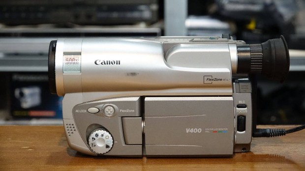 Canon V400 Video8 Videokamera