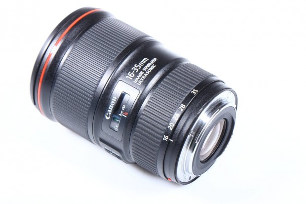 Canon ef 16-35 mm f4 L Is usm objektv 