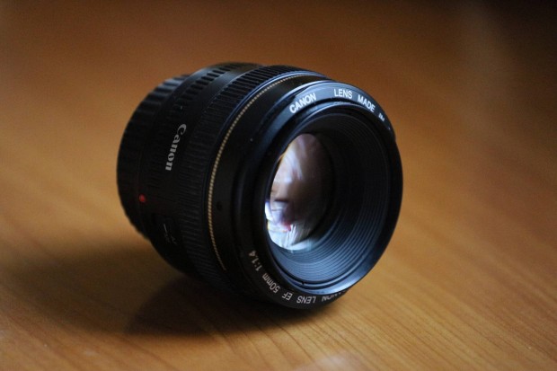 Canon ef 50mm F1.4