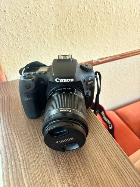 Canon eos90D