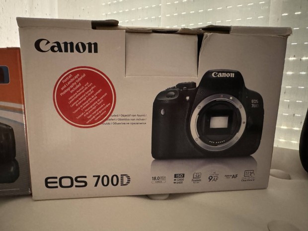 Canon eos 700D