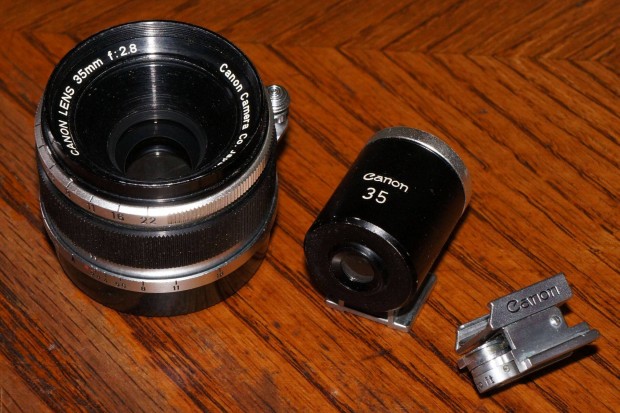 Canon lens 2,8/35mm LTM + Canon 35 finder + Canon coupler / Rare !