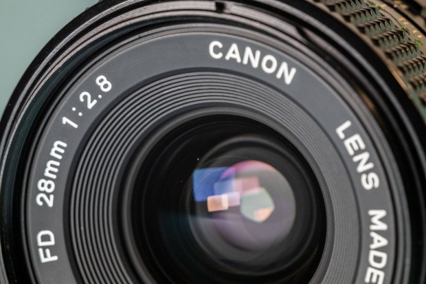 Canon nfd 28mm f2.8