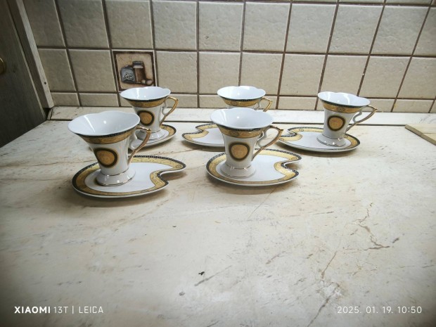 Capuccinó pohár alátéttel 5 db eladó!Porcelán reggeliző szett eladó!