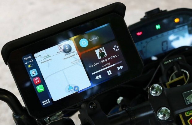 Carabc GPS Carplay/Android Auto kijelz motorra (j!)