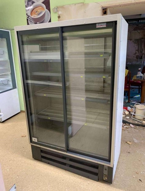 Caravell Tol�ajt�s H�t�vitrin Italh�t�