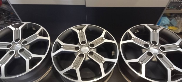 Carbonado 5x114.3  17" jszer garnitra