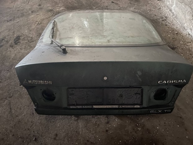 Carisma csomagtr ajt