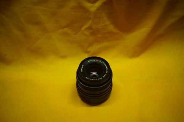 Carl Zeiss Flektogon 2.4/35 mm