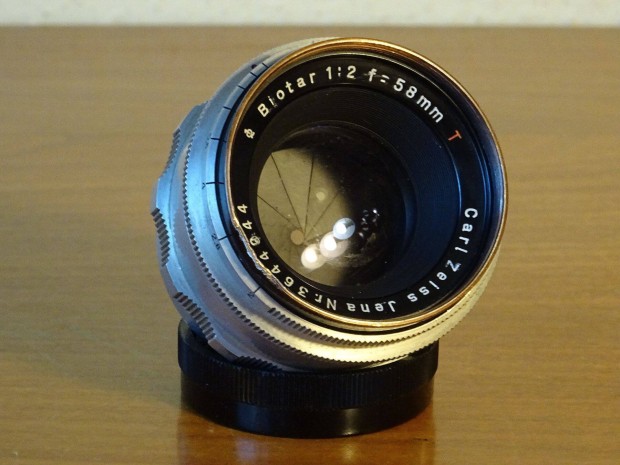 Carl Zeiss Jena Biotar 58/2 red "T" objektv M42-es csatlakozssal