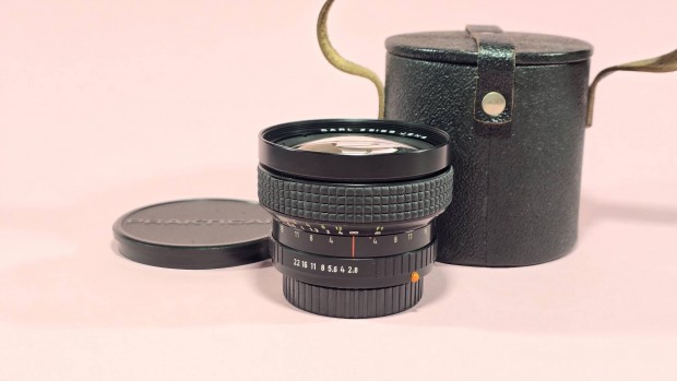 Carl Zeiss Prakticar Flektogon 2.8/20mm objekt�v 