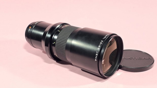 Carl Zeiss Prakticar Sonnar 4/300mm objekt�v 
