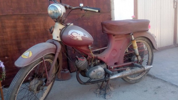 Carpati kismotor /vetern/