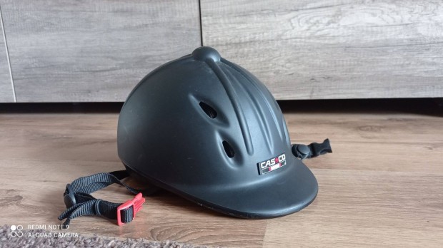 Casco lovagl kobak S