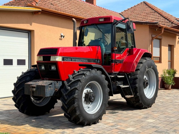 Case IH 7120 Magnum traktor