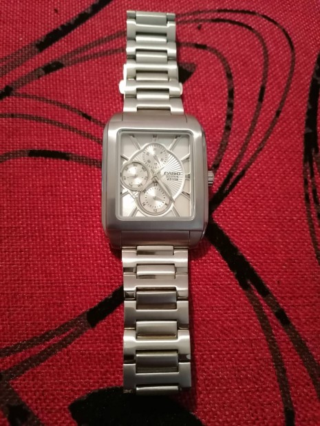 Casio Beside 50M Chronopraph