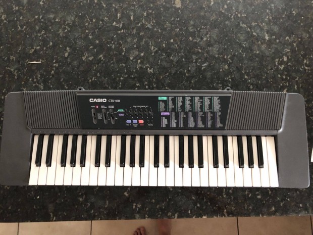 Casio CTK 100 szintetiztor