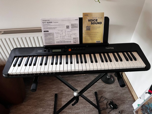 Casio CTS200 szintetiztor, tant funkcival