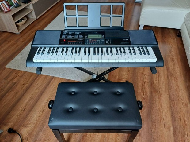 Casio CT-X700 Ksrautomatiks szintetiztor