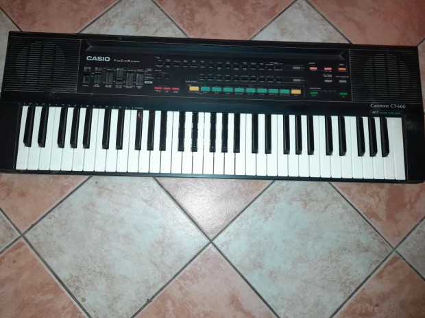 Casio Casiotone CT 660 Szintetiztor