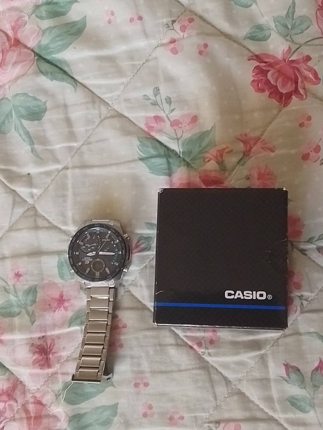 Casio Edifice ECB-900(2024) solar blootuth karra elad!