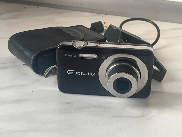Casio Exilim EX-Z800 digitális fényképezögép kompakt kamera