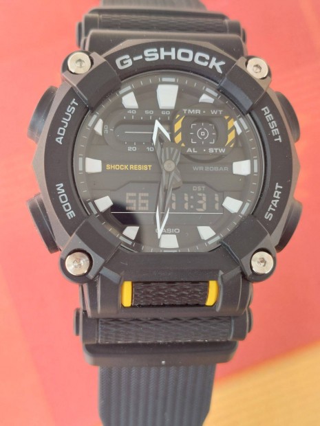 Casio GA-900 tpus G-Shock elad