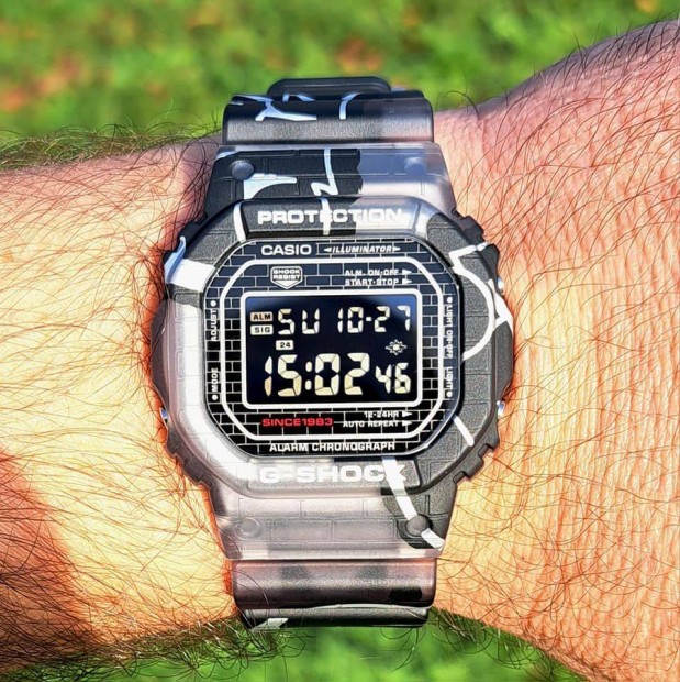 Casio G-Shock DW-5000SS