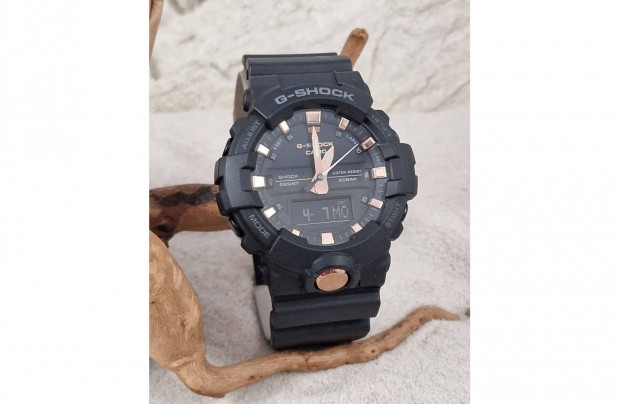 Casio G-Shock 'GA-810' férfi karóra, számla és garancia