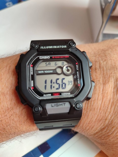 Casio Illumintor elad.