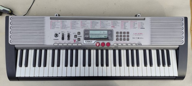 Casio LK 230 szintetiztor 