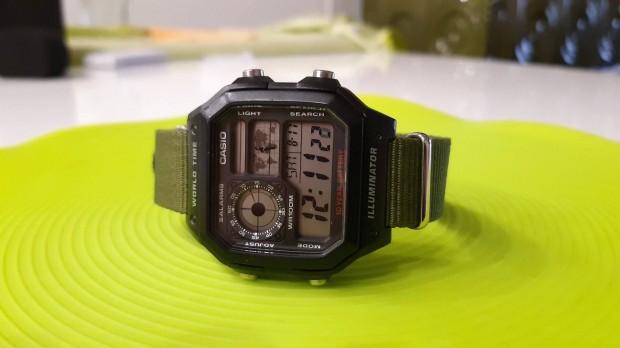 Casio Royale AE-1200WH-1AV ra, karra