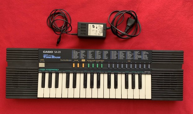Casio SA-20 szintetizátor