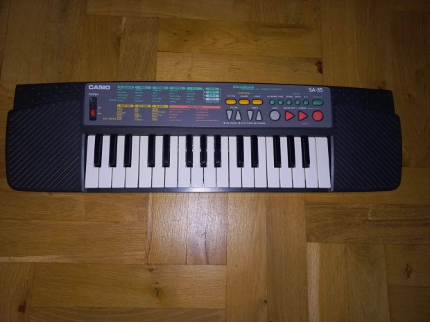 Casio Szintetiztor