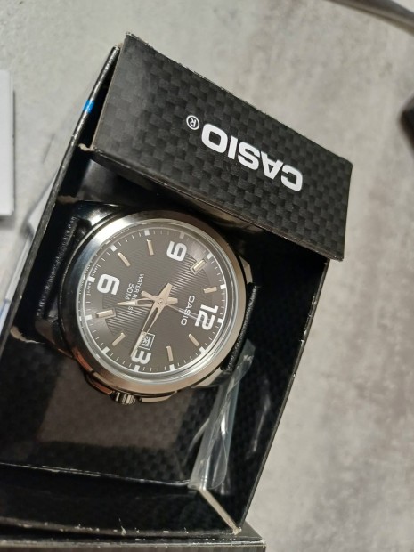 Casio frfi karra mint az j!